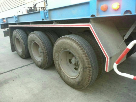 ขายราคา 735,000บ หัว+หาง ครับ หัวลาก ฮีโน่ FM3M240ปี44 หัวพร้อมหาง 3เพา พื้นเรียบยาว12ม สภาพดีพร้อมใช้งาน ชนิดเชื้อเพลิง แก๊ช NGV 100\% ทะเบียนพร้อมโอน