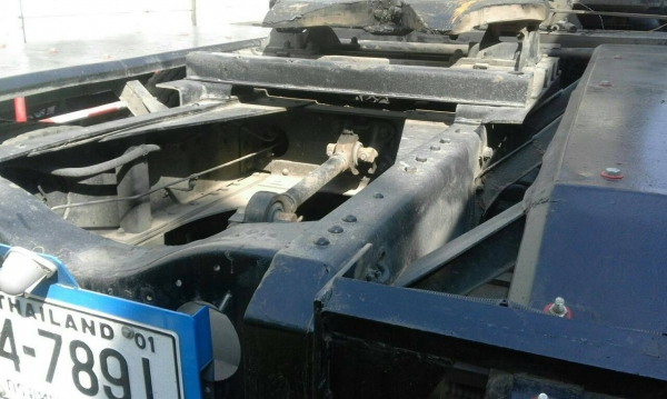 ขายราคา 735,000บ หัว+หาง ครับ หัวลาก ฮีโน่ FM3M240ปี44 หัวพร้อมหาง 3เพา พื้นเรียบยาว12ม สภาพดีพร้อมใช้งาน ชนิดเชื้อเพลิง แก๊ช NGV 100\% ทะเบียนพร้อมโอน