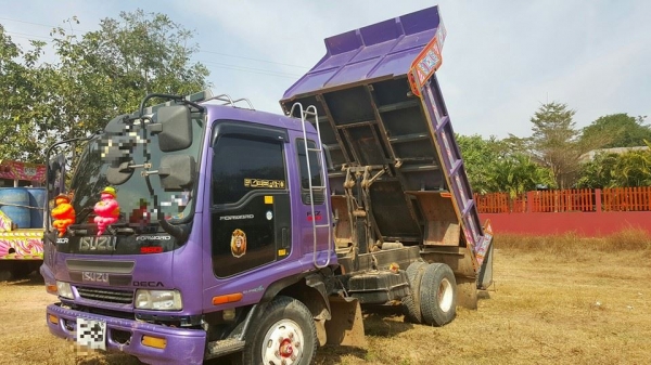 ขาย6ล้อดัมพ์เดก้า195 FRR32 แชชซีสวย แอร์เย็นกระบะดัมพ์5คิว สภาพพร้อมวิ่งงาน