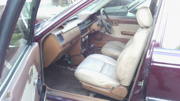 นิสสันบลูเบิด ยู11 ปี88 เครื่องSR20 เกียร์ออโต 18000