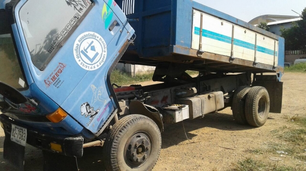 ISUZU NPR 175แรง เครื่อง 6BG1มใช้ เบรกทิฟฟี่