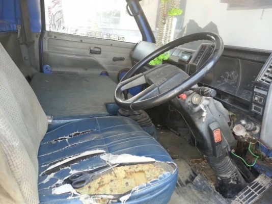 ISUZU NPR 175แรง เครื่อง 6BG1มใช้ เบรกทิฟฟี่