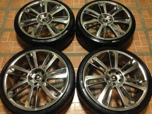 ล้อ Kranze ขอบ 20 สภาพดี พร้อมยาง 225 35 20 ปี14 ดอกเต็ม ราคาไม่แพง