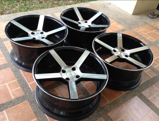 ล้อ Vossen ขอบ17 สภาพสวย พร้อมใช้งาน ราคาไม่แพง