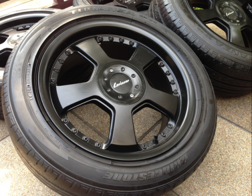 ล้อ VIP ขอบ17 สภาพสวย พร้อมยางดอกเต็ม ราคาไม่แพง ล้อ VIP ขอบ17 สภาพสวย พร้อมยางดอกเต็ม ราคาไม่แพง