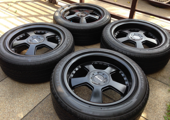 ล้อ VIP ขอบ17 สภาพสวย พร้อมยางดอกเต็ม ราคาไม่แพง ล้อ VIP ขอบ17 สภาพสวย พร้อมยางดอกเต็ม ราคาไม่แพง