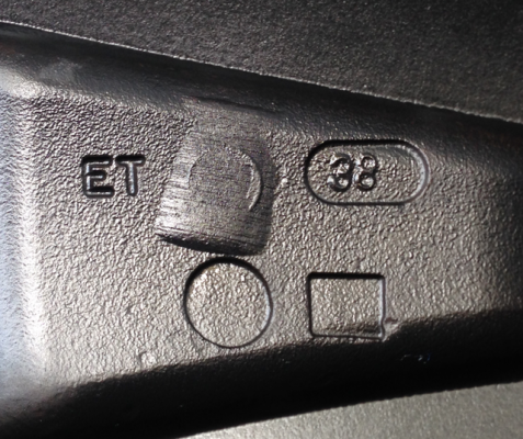 ล้อ VIP ขอบ17 สภาพสวย พร้อมยางดอกเต็ม ราคาไม่แพง ล้อ VIP ขอบ17 สภาพสวย พร้อมยางดอกเต็ม ราคาไม่แพง