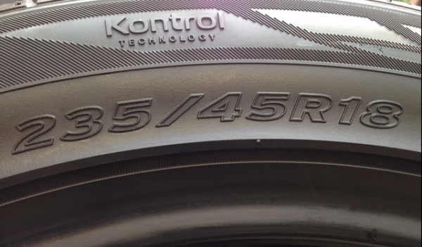 ยาง Hankook 235 45 18 ดอกเต็ม พร้อมใช้งาน ราคาไม่แพง