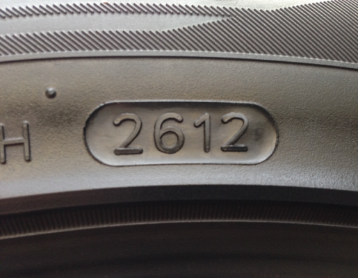 ยาง Hankook 235 45 18 ดอกเต็ม พร้อมใช้งาน ราคาไม่แพง