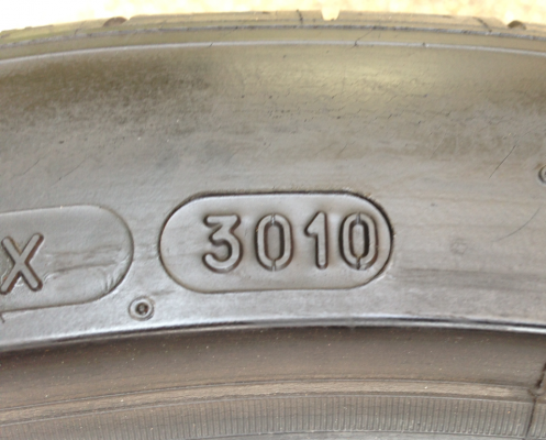 ยาง Michelin pilot sport  หน้า 255 40 19 หลัง 275 35 19 ดอกเต็ม ไม่มีปะ พร้อมใช้งาน ราคาไม่แพง