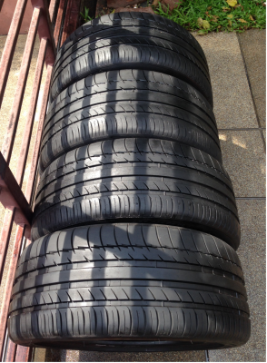 ยาง Michelin pilot sport  หน้า 255 40 19 หลัง 275 35 19 ดอกเต็ม ไม่มีปะ พร้อมใช้งาน ราคาไม่แพง