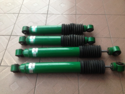 โช้คเเต่ง TEIN เเปลงใส่รถกระบะได้ของเก่าญี่ปุ่นเเท้สภาพสวยเเห้งๆคู่ละ