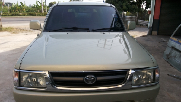 ขาย toyota 4 ประตู