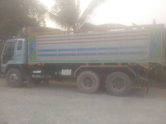 ขาย อีซูซุ 240 นางฟ้าแท้ รถสวยครับ กะบะเนียม พร้อมใช้งานครับ ขาย อีซูซุ 240 นางฟ้าแท้ รถสวยครับ กะบะเนียม พร้อมใช้งานครับ