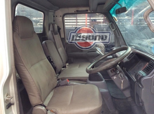 หัวเก๋ง ISUZU NPR ตาเพชร