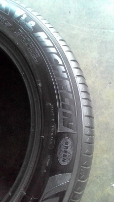 235/55R17 MICHELIN PRIMACY 3st. ปี2015 สวยๆ 1 เส้น tel.081-427-3941 ไอดีไลน์ autobot107 235/55R17 MICHELIN PRIMACY 3st. ปี2015 สวยๆ 1 เส้น tel.081-427-3941 ไอดีไลน์ autobot107