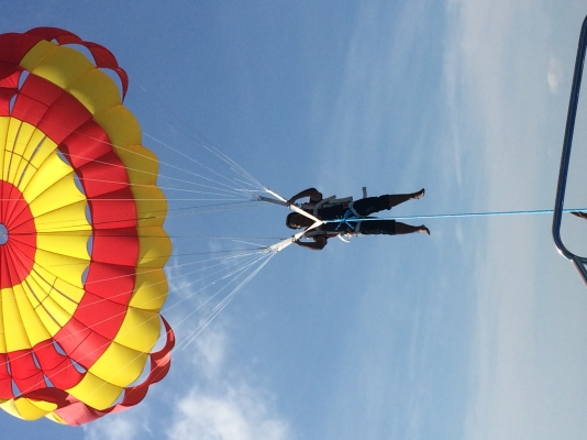 ขายเรือ ลากร่ม