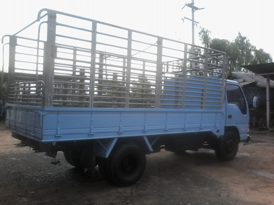 ISUZU  120 ประตูเหว้า  รถเดิม  เครื่องดี  ครัชชีดี   พร้อมใช้งาน