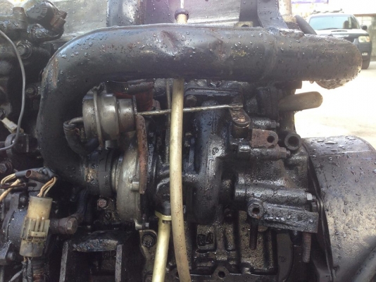 ขายเครื่องอีซูซุ4FC1เทอร์โบ เอาไปใส่แมคโคร โฟ๊คลิ๊ฟ รถเกี่ยวข้าวได้เลย เครื่องแน่นครับเก่านอก ท้าให้พิสูท ขาย 25000 บาท