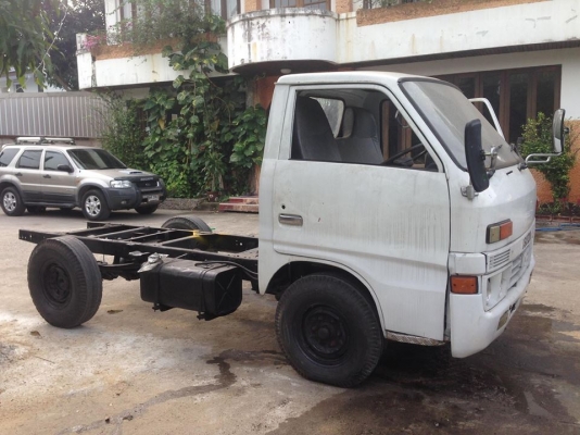 ขายรถ4ล้อ อีซูซุเครื่องC240 เครื่องแน่นแซสซีสวย ไม่มีทะเบียนขายตามสภาพครับ ขาย 47000 บาท