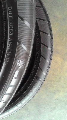 235/50R18 JINYU มี 2 สวย หนา ไม่มีปะ มี 2 เส้น tel081-427-3941ไอดีไลน์a autobot107 235/50R18 JINYU มี 2 สวย หนา ไม่มีปะ มี 2 เส้น tel081-427-3941ไอดีไลน์a autobot107