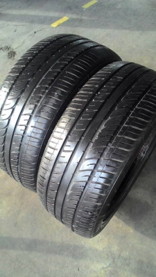 235/50R18 JINYU มี 2 สวย หนา ไม่มีปะ มี 2 เส้น tel081-427-3941ไอดีไลน์a autobot107