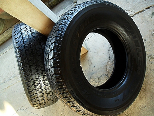 ยางกระบะสูงขอบ16 บริดสโตน265-70-R16 ลงพื้นปลายปี13 (2เส้น2,500) ยางกระบะสูงขอบ16 บริดสโตน265-70-R16 ลงพื้นปลายปี13 (2เส้น2,500)