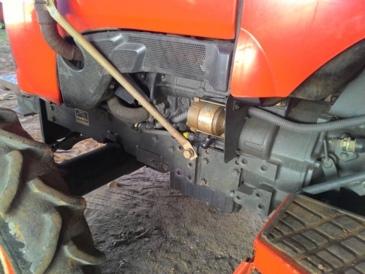 ขายรถไถ KUBOTA L3208 พร้อมผานพรวน ราคา 240,000  ทำงาน 957ชม. มีทะเบียนพร้อมโอน รถอยู่ อ.แกลง ระยอง มีรถขนส่งบริการทั่วไทย  และยังมีอีกหลายรุ่นให้เลือก สนใจสอบถามได้ DC Tractor Rayong 0818618678,0899347475 id line=0818618678 ,,,    id line=carbonthai