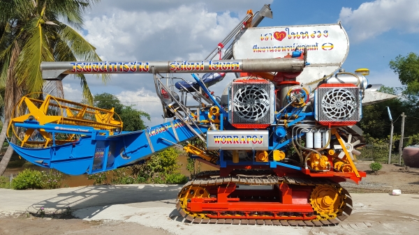 ขายรถเกี่ยวข้าววรพจน์การช่าง