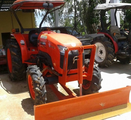 ศูนย์รวม รถไถ รถตัก เครื่องจักรกลการเกษตร เครื่องจักรกลหนักและอุปกรณ์มือสองทุกชนิด