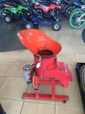 ศูนย์รวม รถไถ รถตัก เครื่องจักรกลการเกษตร เครื่องจักรกลหนักและอุปกรณ์มือสองทุกชนิด