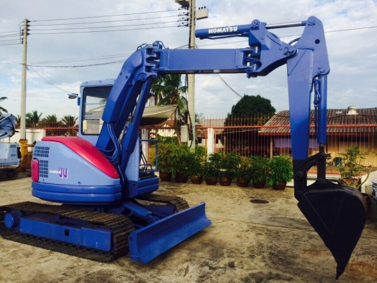ขาย Komatsu PC50UU มือสอง นำเข้าจากญี่ปุ่น ทำสีใหม่