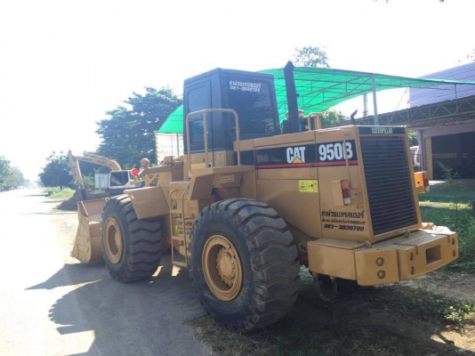 ขายรถตักล้อยาง CAT950B (ท่าม่วงแทรกเตอร์ 081-3030788)