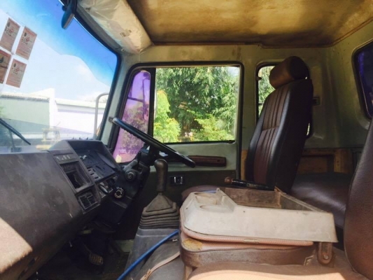 ชาย HIno F17 2เพลา 195HO (081-3030788 ท่าม่วงแทรกเตอร์)