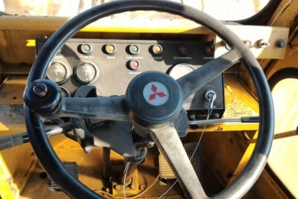 Mitsubishi WS 400 เทียบเท่า 507 นำเข้าจากญี่ปุ่น สวยน่าใช้ คล่องตัว โทร.090-986-2521 อ๊อบ