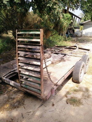 ขายด่วน!!!!รถเกี่ยวข้าวKOBOTA DC70 พร้อมพ่วงลาก 479,000บาท