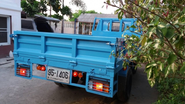 ขายรถที่บ้านด่วนสวยพร้อมใช้ปี96 ช่วงสั้นทำดั๊มพ์ได้ กระบะเหล็กทั้งลูกสุดแสนจะทนทาน ยางใหม่แบตใหม่ทะเบียนครบ