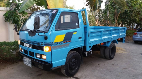 ขายรถที่บ้านด่วนสวยพร้อมใช้ปี96 ช่วงสั้นทำดั๊มพ์ได้ กระบะเหล็กทั้งลูกสุดแสนจะทนทาน ยางใหม่แบตใหม่ทะเบียนครบ