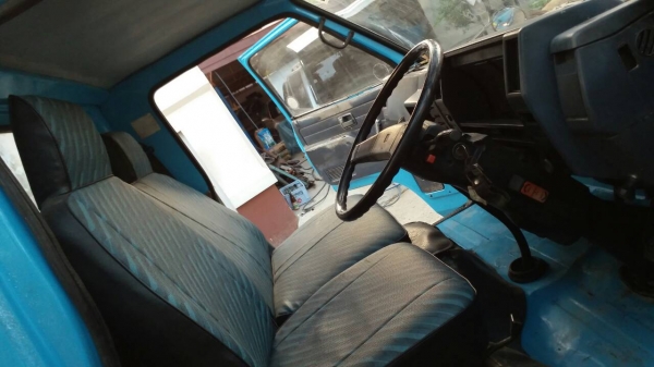 ขายรถที่บ้านด่วนสวยพร้อมใช้ปี96 ช่วงสั้นทำดั๊มพ์ได้ กระบะเหล็กทั้งลูกสุดแสนจะทนทาน ยางใหม่แบตใหม่ทะเบียนครบ