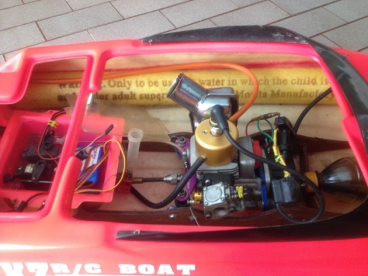 เรือเบนซิลพร้อมเล่นลำใหญ่เครื่อง G300 JAPAN สภาพใหม่ไม่มีเวลาเล่น