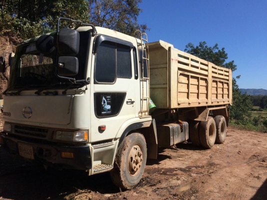 ขายสิบล้อดั้ม ฮีโน่ เปอร์เซีย เครื่อง K13C