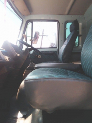 อีซุซู 210 เกรียร์ฟูลเลอะ เครื่องเดิม คัสซี่สวย ยางดี ไม่มีกะบะ 680000 ราคาต่อรองได้ สนใจติดต่อ 062-5454-766