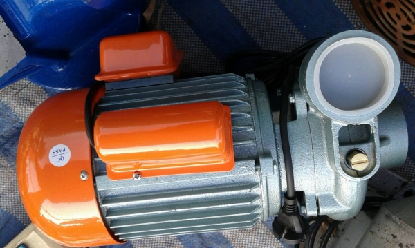 ปั้มน้ำ 2 นิ้ว 2 แรง ปั้มน้ำ 2 นิ้ว 2 แรง