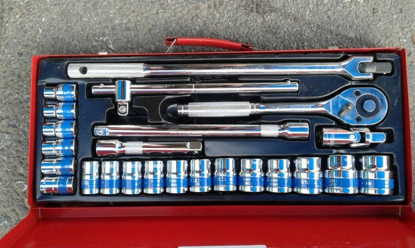 ชุดประแจบ็อก ชุดประแจบ็อก