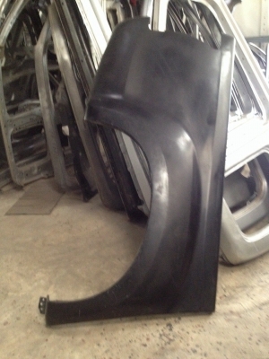 แผงข้างเปลือกกระบะ ออนิว ดีแม็ค สี่ประตูตัวสูง (ล้อโป่ง) ของแท้มือสอง แผงข้างเปลือกกระบะ ออนิว ดีแม็ค สี่ประตูตัวสูง (ล้อโป่ง) ของแท้มือสอง