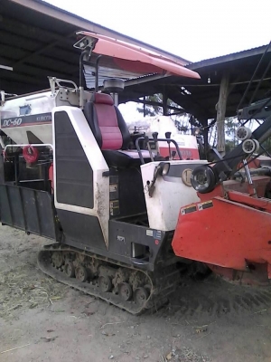ขายรถเกี่ยวข้าว KUBOTA DC60 ปี52 สภาพพร้อมใช้งาน สนใจโทร 090-8588220คุณนะ 093-3258446คุณบิว หรือเข้าดูสินค้าอื่นๆได้ที่ www.truck.in.th/498 หรือเพจFacebook ณรงค์ ซื้อขายรถมือสอง (เว็บไซต์ส่วนตัว) หรือFacebook คุณนะ รถบรรทุก