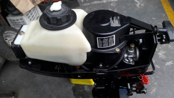 ขายเครื่องเรือ MERCURY 2 แรง สภาพใหม่มาก