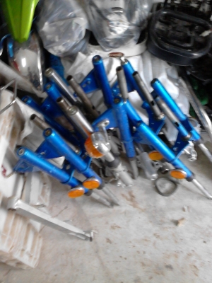 ขายชุดหน้าใส่ ชาลี ราคา 1300 บาท ขายชุดหน้าใส่ ชาลี ราคา 1300 บาท