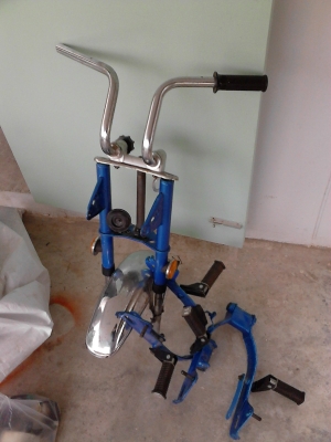 ขายชุดหน้าใส่ ชาลี ราคา 1300 บาท