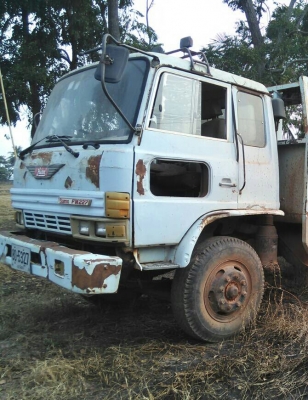 หกล้อ เทนเลอร์ ฮีโน่ F17EH700 เทนเลอร์ รถเกียว หางไฮโลริส สภาพดีพร้อมใช้ ทะเบียนพร้อมโอน